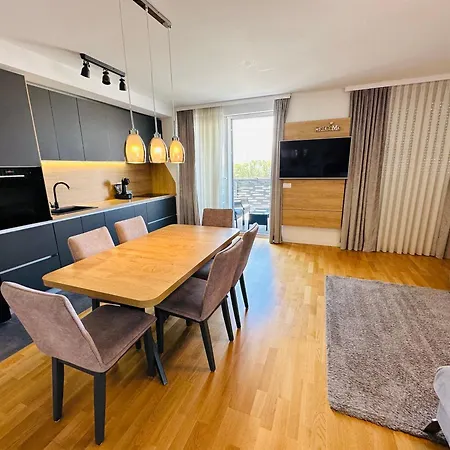 Appartamento King With Private Parking Zara